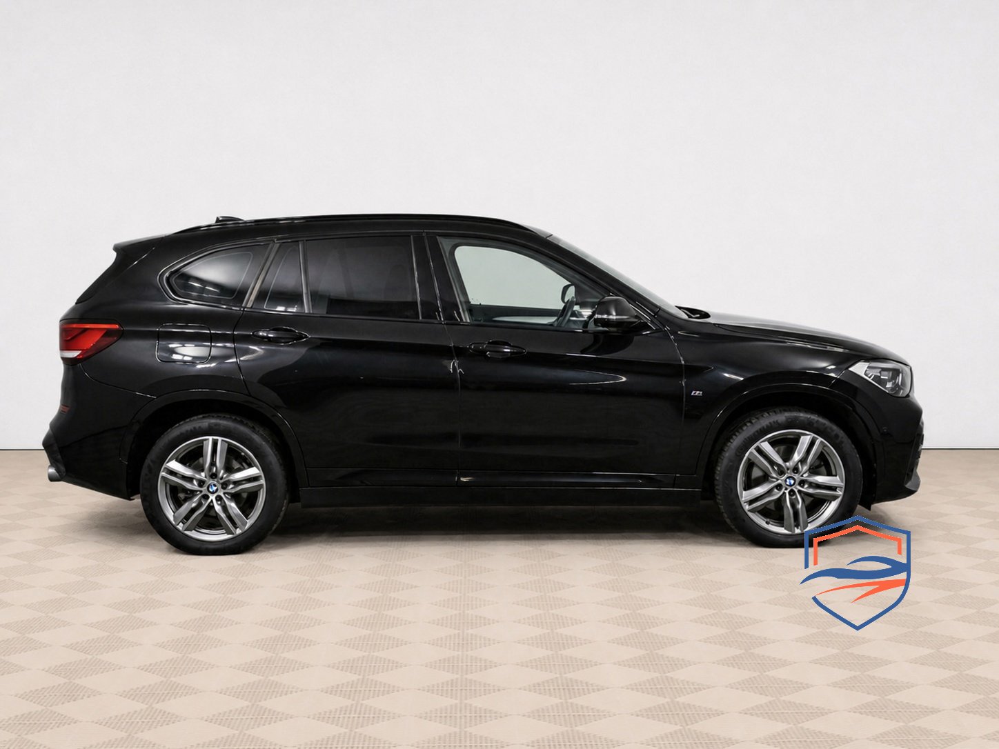 BMW - BMW X1 20i xDrive II (F48) Рестайлинг, 2020