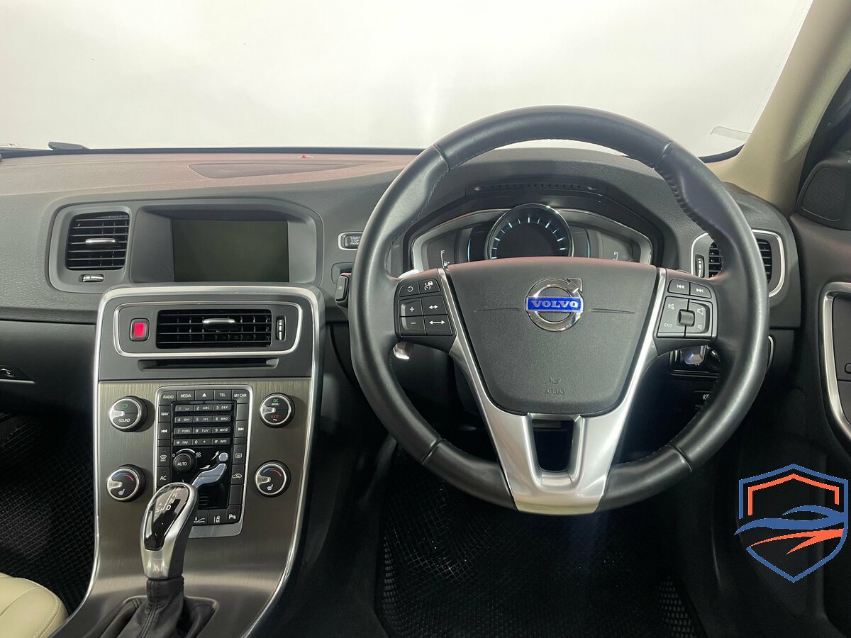 Volvo - Volvo V60 I Рестайлинг, 2013