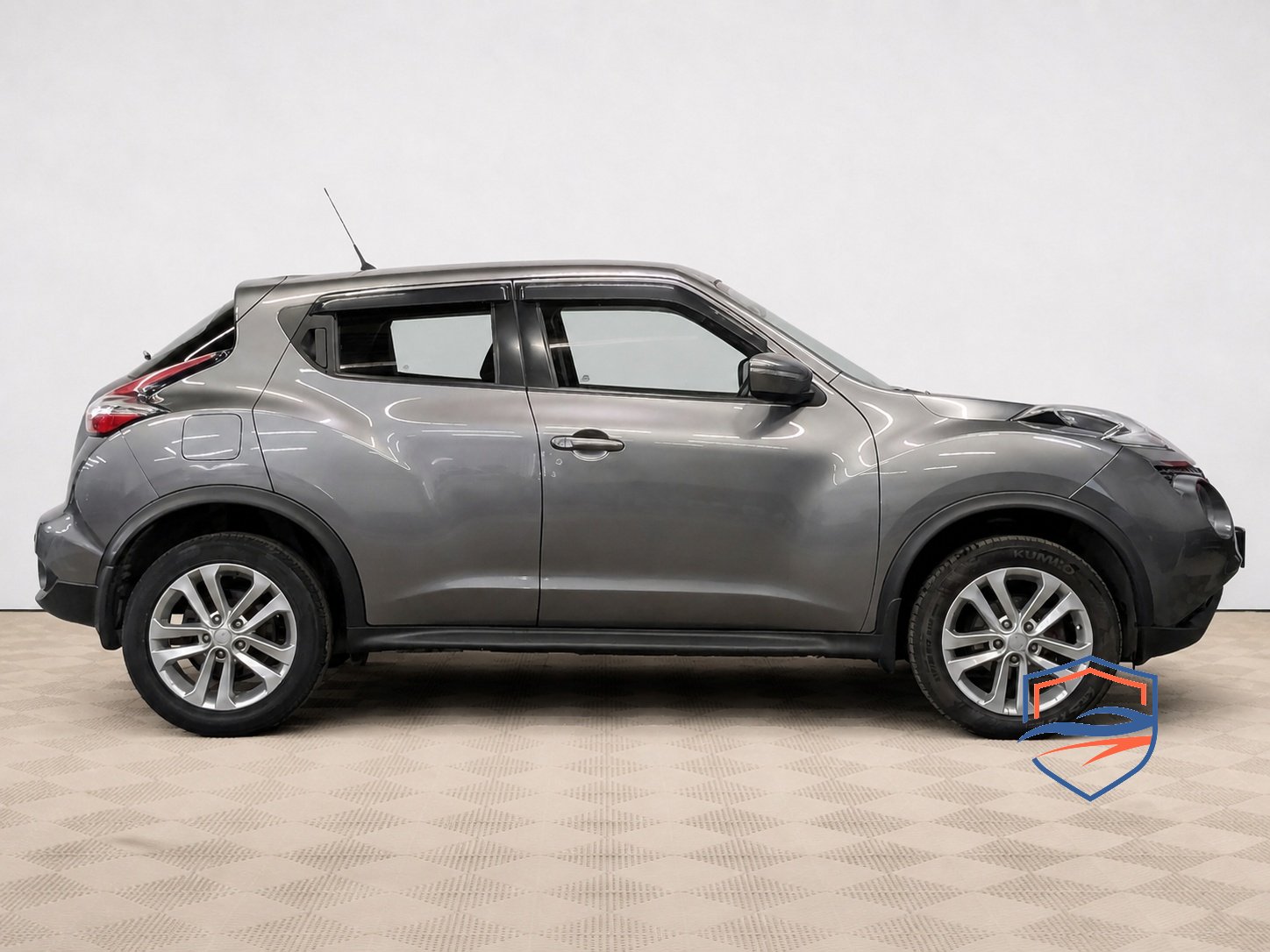 Nissan - Nissan Juke, 2015